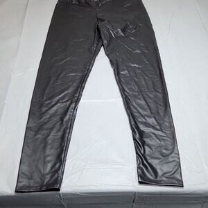 SWS The Essential Luxe Legging